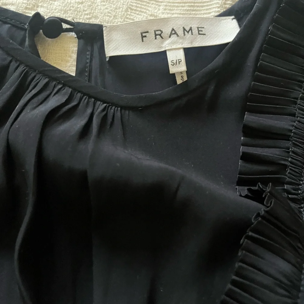Frame Black Ruffle Sleeveless Top - Picture 2 of 5